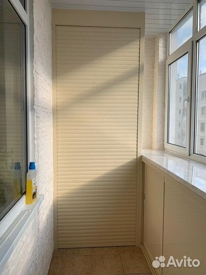 Шкаф с рольставнями на балкон по вашим размерам