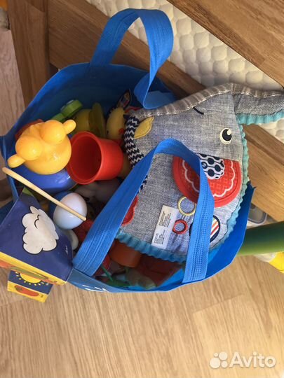 Продам детские вещи и обувь 1-2лет