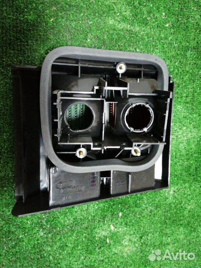 Фара Volkswagen Passat