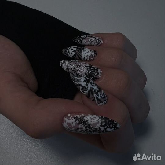 Мастер маникюра