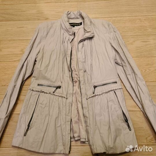 Куртка новая