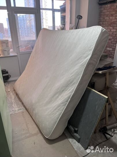 Матрац 180 на 200 бу