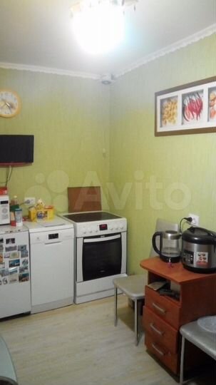 3-к. квартира, 76 м², 1/3 эт.