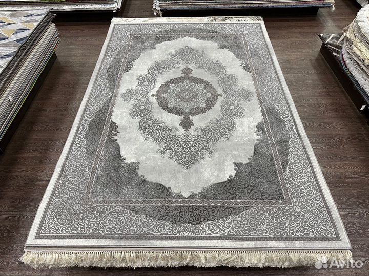 Ковер новый 200*290