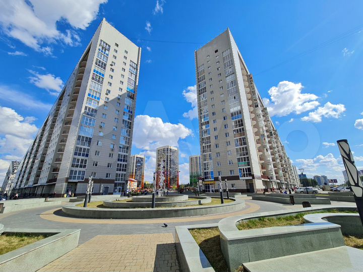 3-к. квартира, 90 м², 16/16 эт.