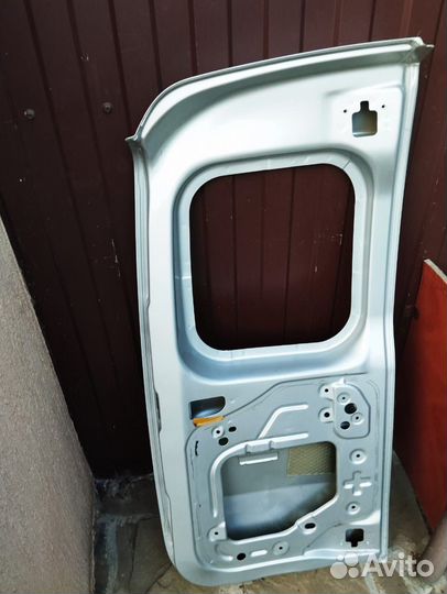 Дверь багажника лада ларгус