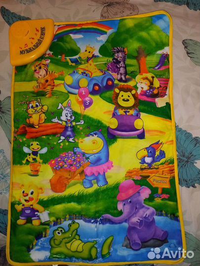 Развивающий коврик
