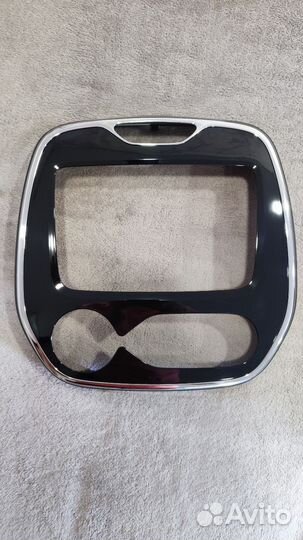 Рамка оригинал Renault Kaptur