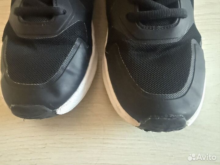 Кроссовки 36