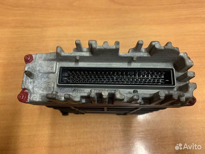 Блок управления двигателем VW Passat B4 1,9 TDI