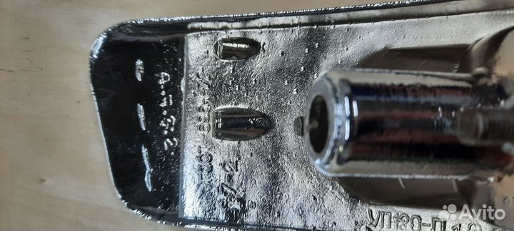 Подфарник газ 24 правый (корпус)
