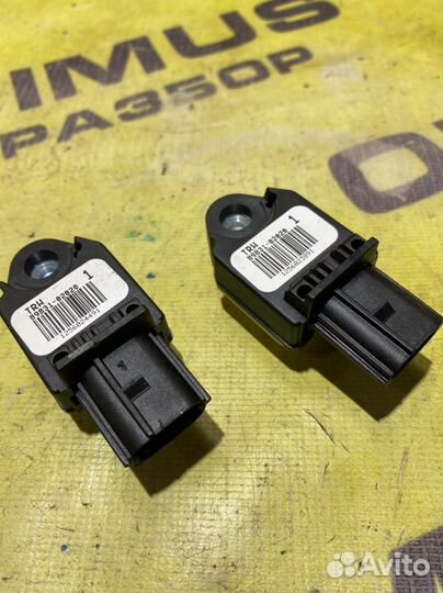 Датчик удара Toyota Corolla E120