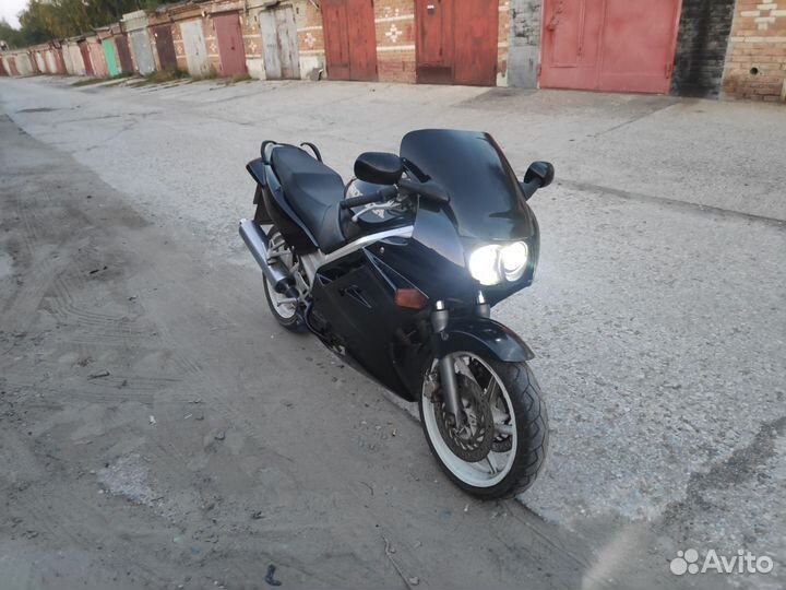 Honda VFR 750