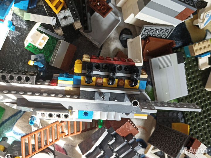 Lego россыпью смесь оригинала с китайским лего