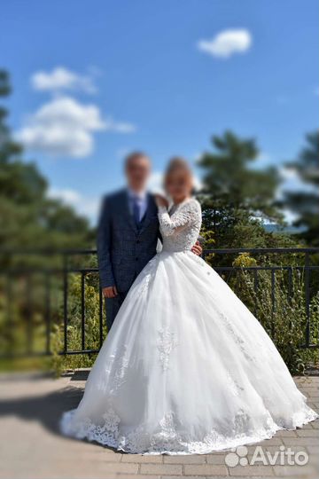 Свадебное платье
