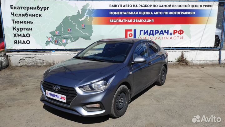 Стеклоподъемник задний левый Hyundai Solaris II 83