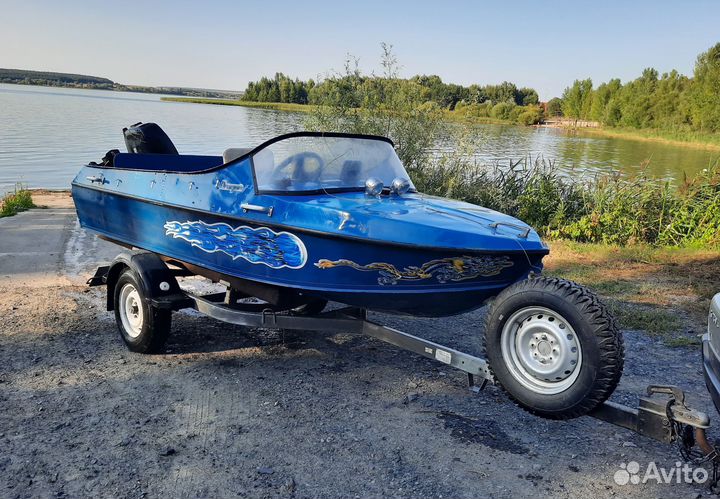 Лодка Неман 2