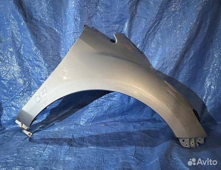 Крыло переднее правое mazda CX7