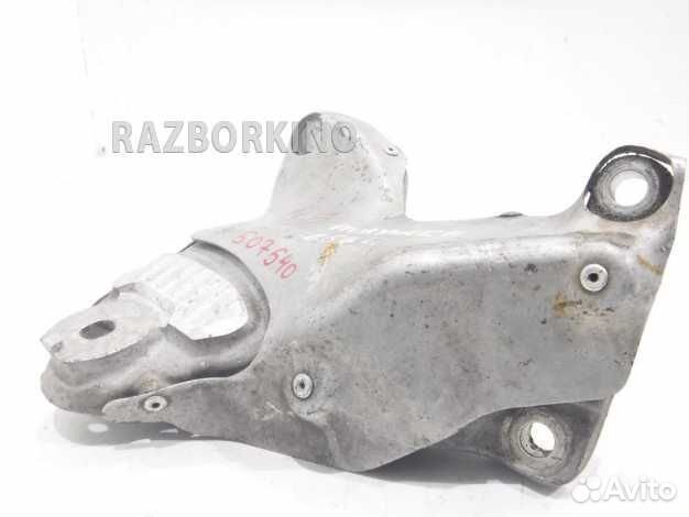 Кронштейн двигателя бмв