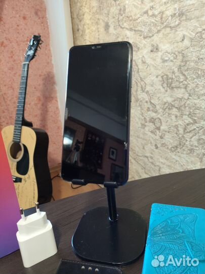 Xiaomi Mi 8 Lite, 4/64 ГБ