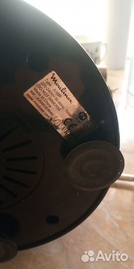 Соковыжималка Moulinex JU-599