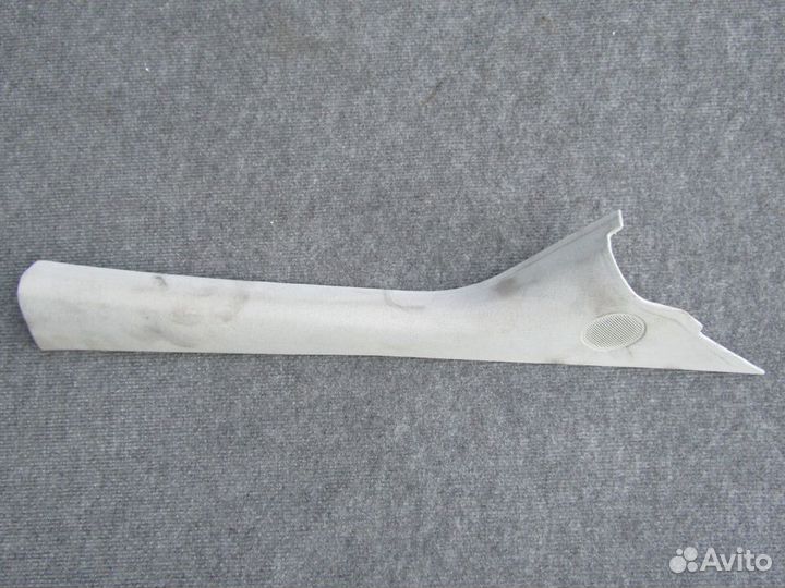 Обшивка стойки лобового стекла Мерседес 169