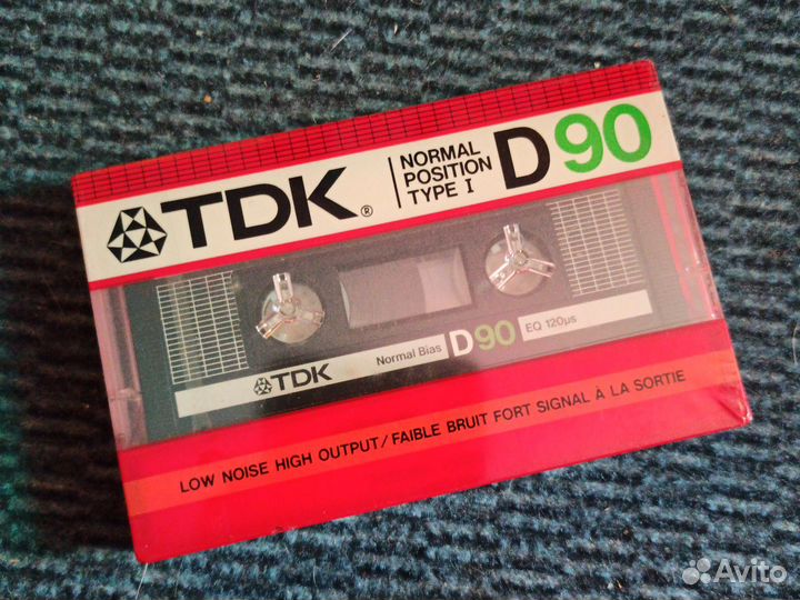 Аудиокассеты TDK D 90 запечатанные