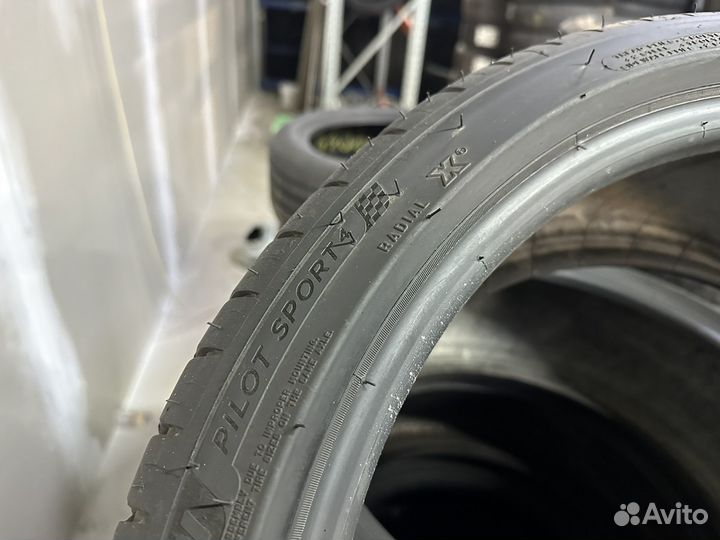 Michelin Pilot Sport 4 225/40 R19