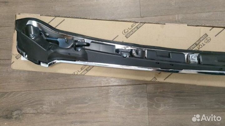 Молдинг капота Toyota Land Cruiser Prado 150