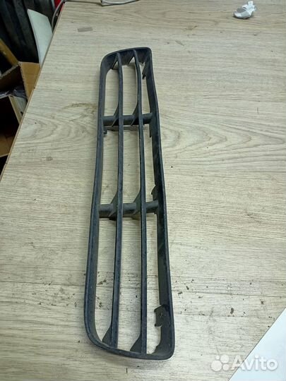 Решетка в бампер VW Golf IV/Bora 1997-2005