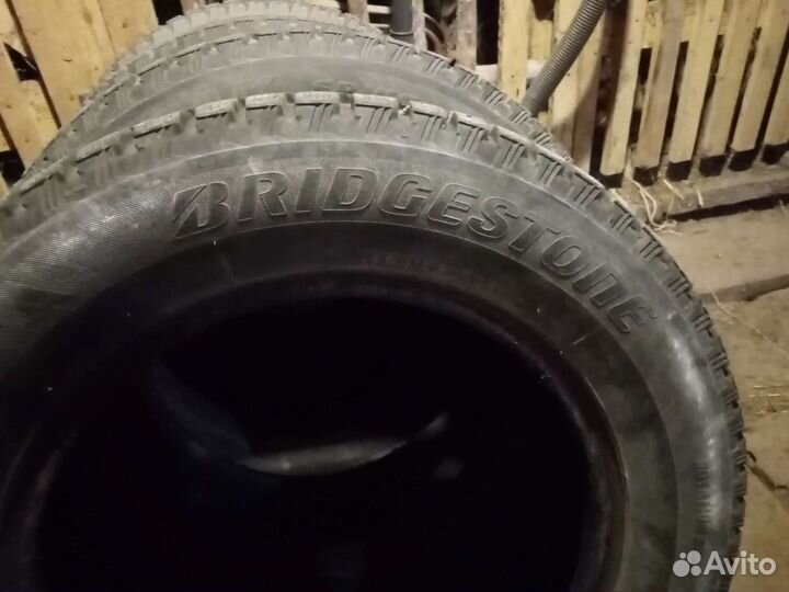 Bridgestone Blizzak Ice 195/65 R15