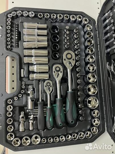 Набор инструментов 151 предмет