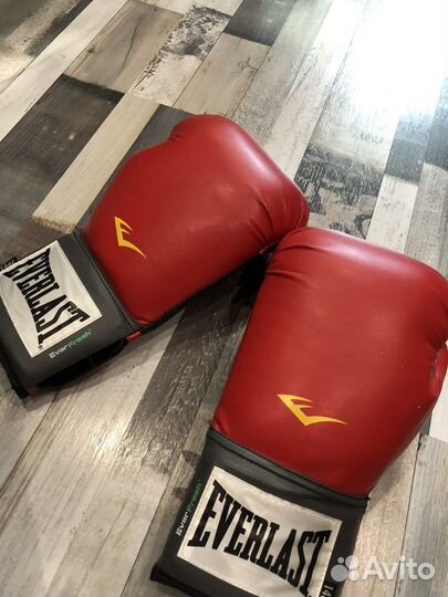 Перчатки everlast