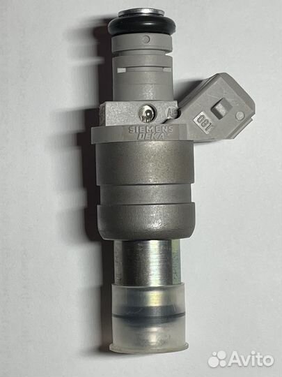 Новая топливная форсунка siemens deka VAZ 6238