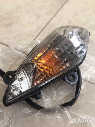 Поворотник Honda VFR 1200