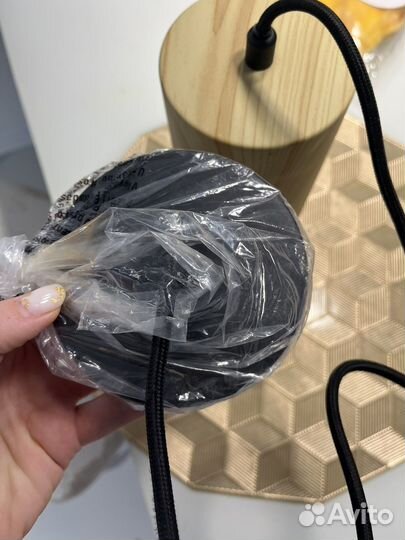 Светильник подвесной новый