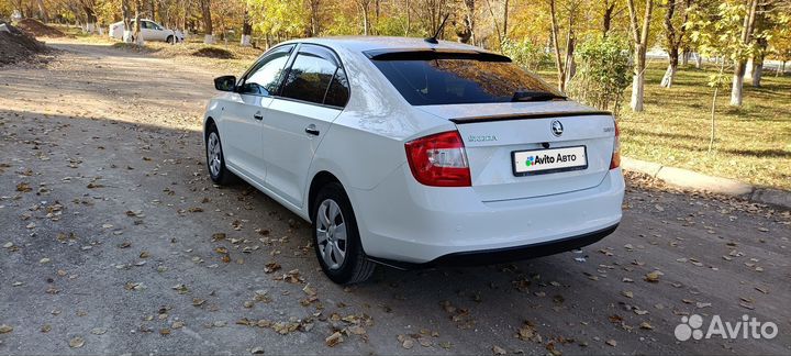 Skoda Rapid 1.6 AT, 2017, 136 000 км