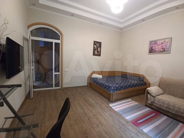 2-к. квартира, 70,9 м², 2/3 эт.