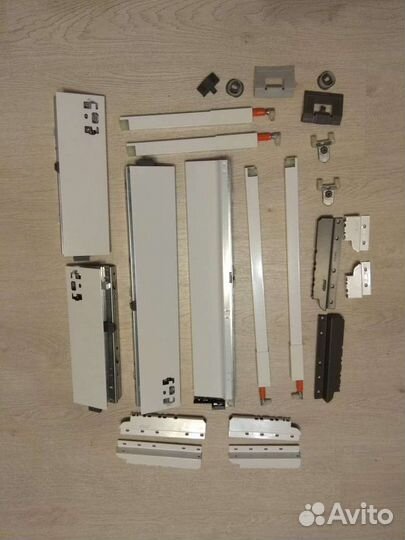 Комплектующие для ящиков Tandembox Blum