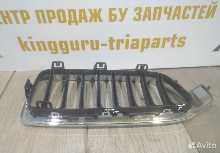 Молдинг решетки радиатора левый бу BMW 3 F30 OEM 51138748013