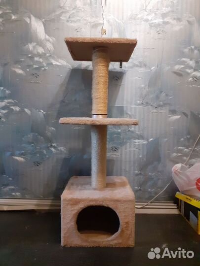 Домик для кошки с когтеточкой бу