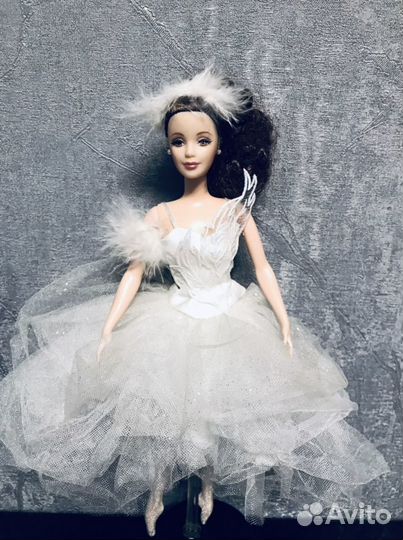 Коллекционная кукла Барби
