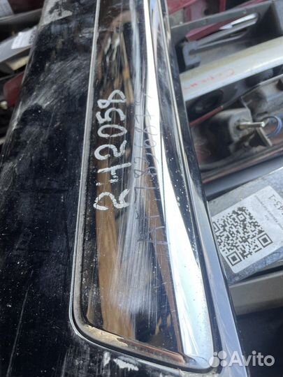 Молдинг двери задней левой Круизер 200(рест)