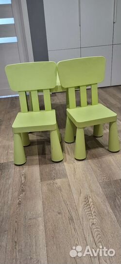 Детский стол и стул IKEA