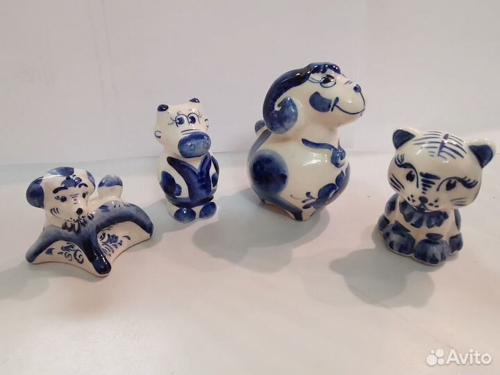 Фарфоровые статуэтки символы года