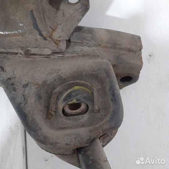 Балка задняя 554052S100 4WD hyundai IX35