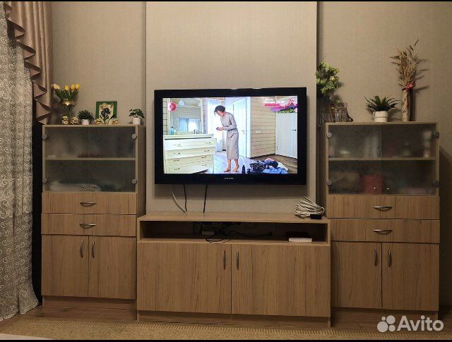 Стенка в гостиную