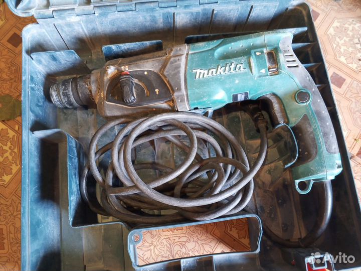 Перфоратор makita
