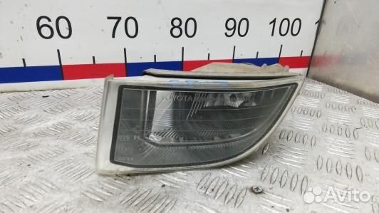 Фара галогенная левая передняя toyota land cruiser