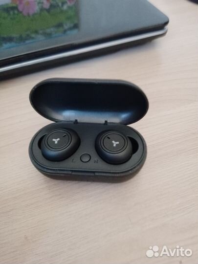 Продам наушники